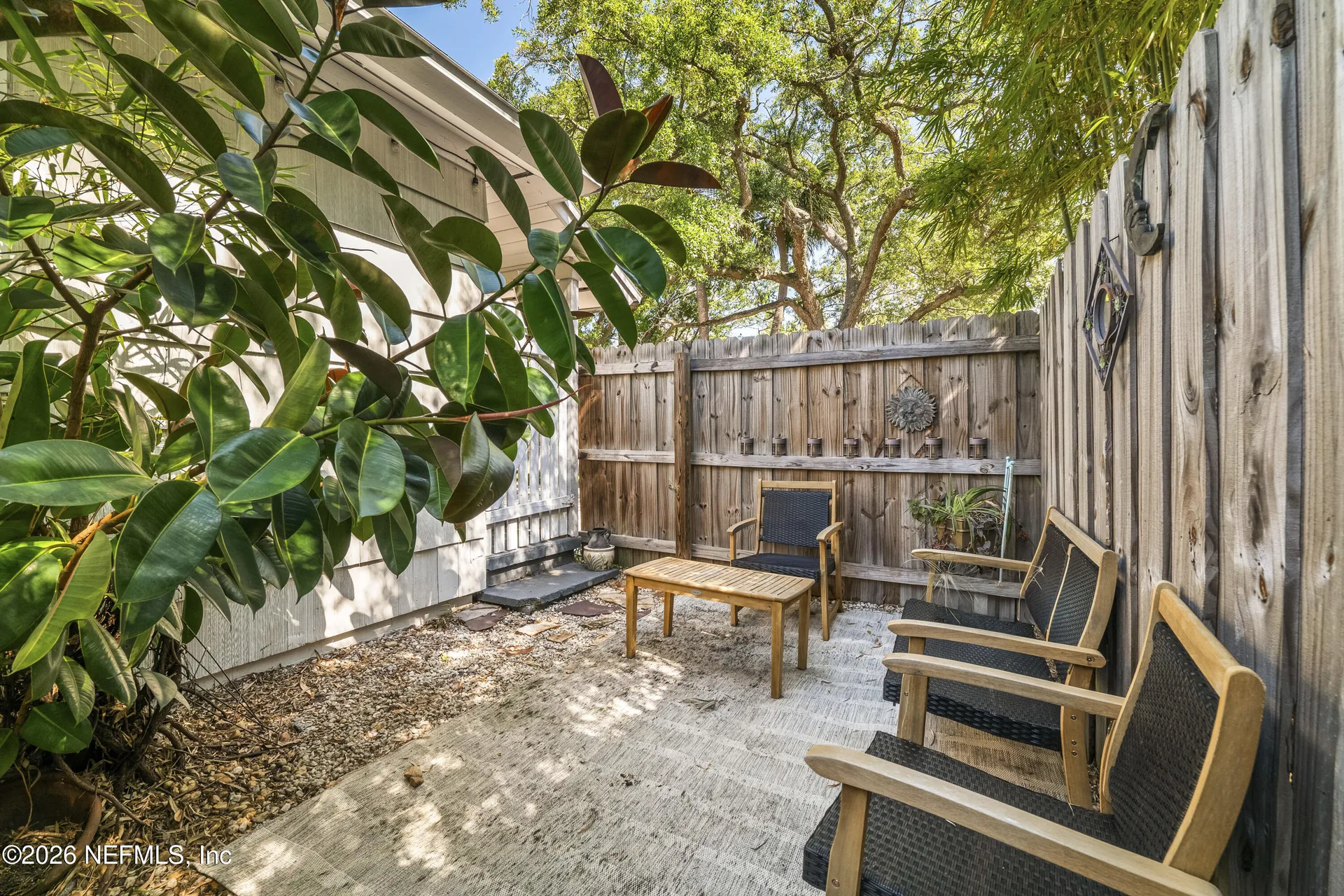 909 Cedar Street Jacksonville FL 32207
