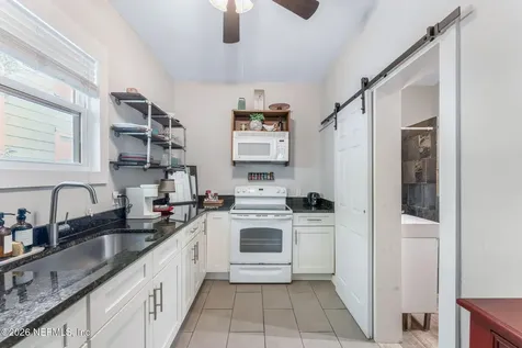909 Cedar Street Jacksonville FL 32207