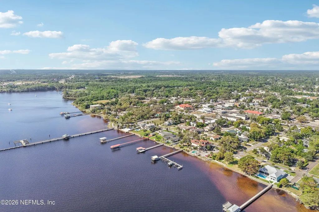 212 Street Johns Avenue Green Cove Springs FL 32043