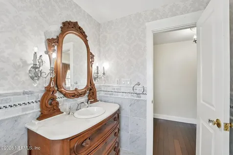 212 Street Johns Avenue Green Cove Springs FL 32043