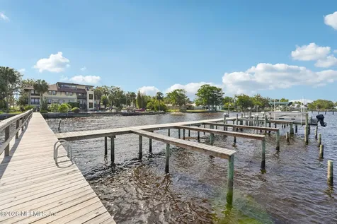 212 Street Johns Avenue Green Cove Springs FL 32043