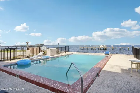 212 Street Johns Avenue Green Cove Springs FL 32043