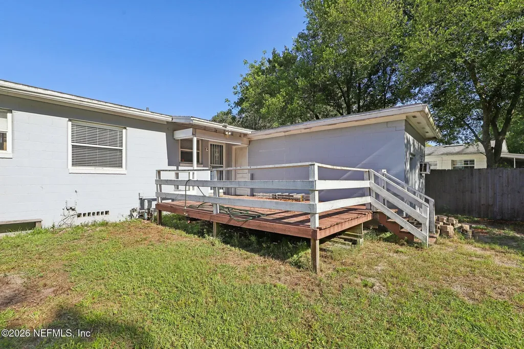 737 Wren Road Jacksonville FL 32216