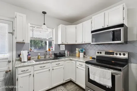 737 Wren Road Jacksonville FL 32216