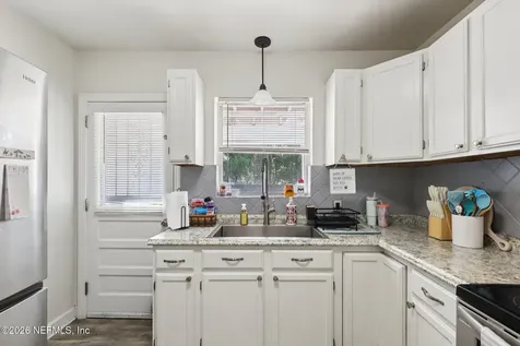 737 Wren Road Jacksonville FL 32216