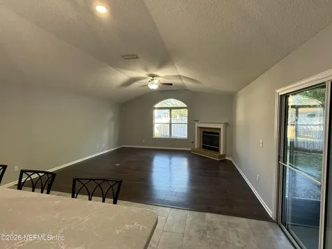 9339 Whisper Glen Drive Jacksonville FL 32222