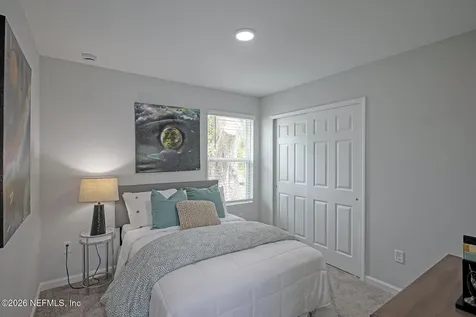 3221 Pine Avenue Jacksonville FL 32218