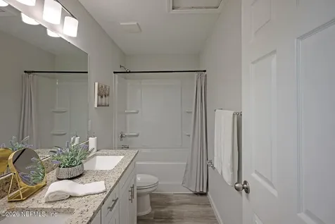 3221 Pine Avenue Jacksonville FL 32218
