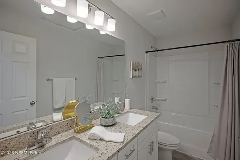 3221 Pine Avenue Jacksonville FL 32218