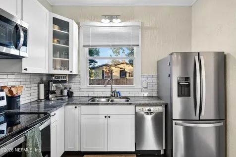1903 Dewey Place Jacksonville FL 32207