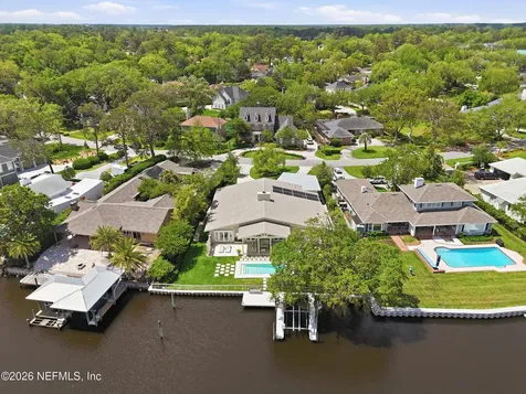 4325 Venetia Boulevard Jacksonville FL 32210