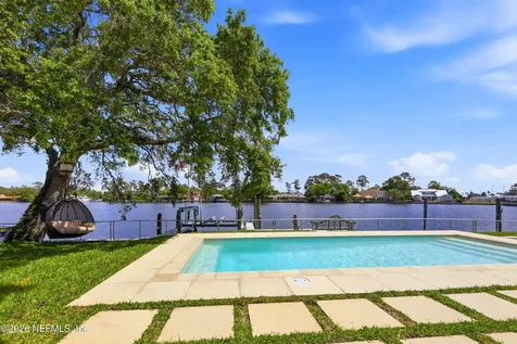 4325 Venetia Boulevard Jacksonville FL 32210