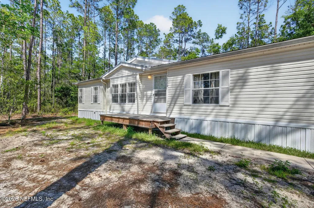 10570 Delgado Avenue Hastings FL 32145