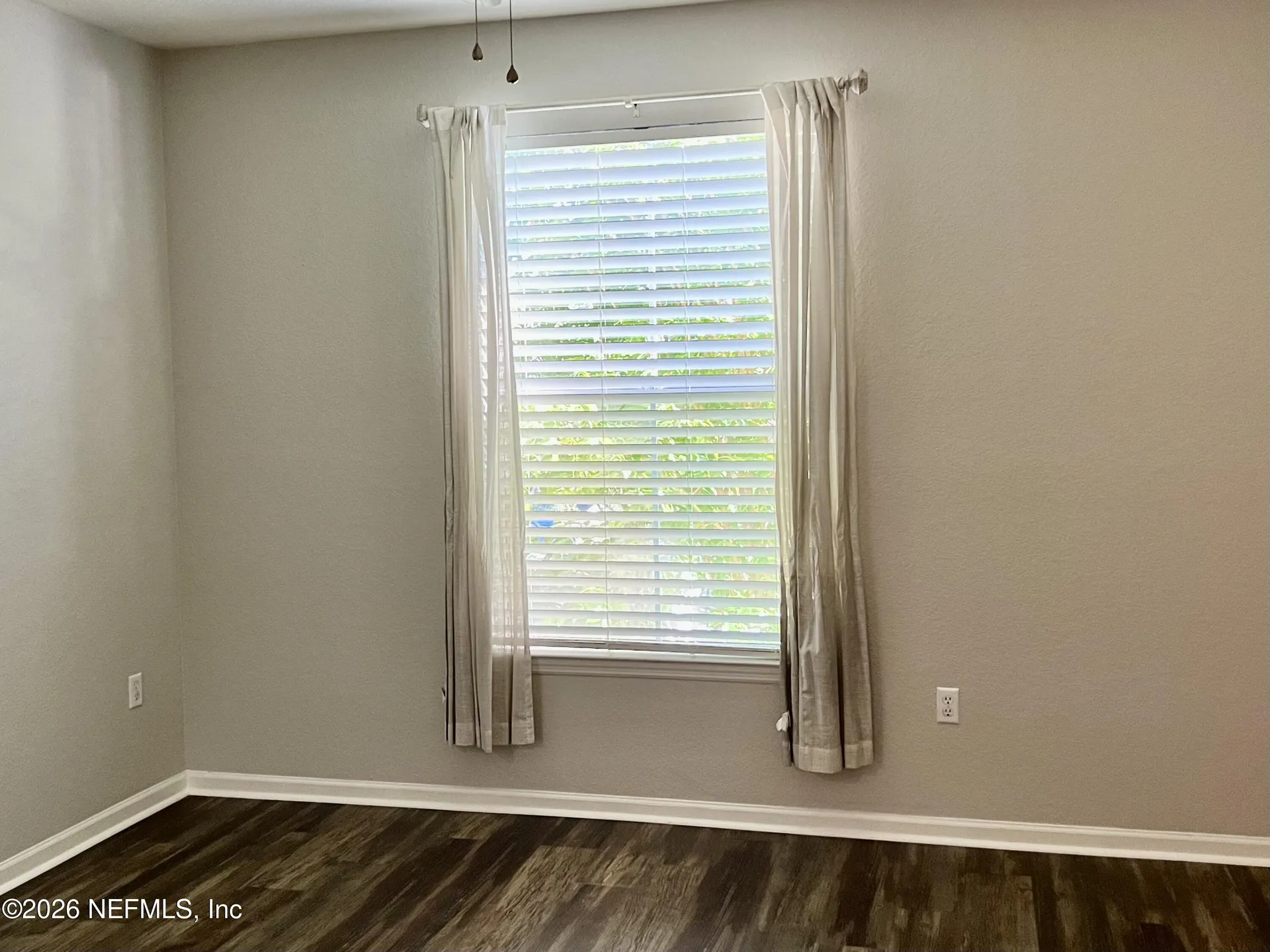 8539 Gate Parkway W Jacksonville FL 32216