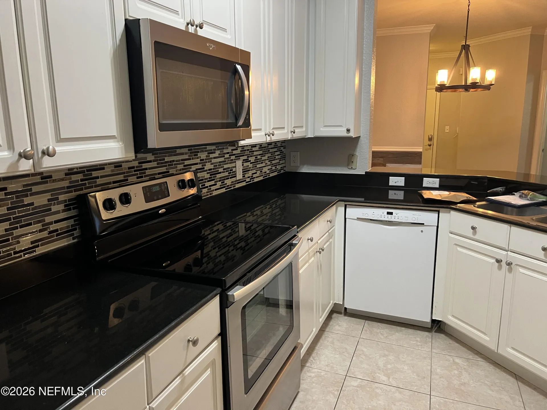 8539 Gate Parkway W Jacksonville FL 32216