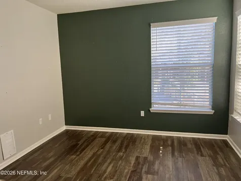 8539 Gate Parkway W Jacksonville FL 32216