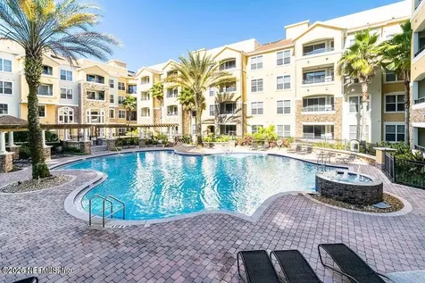 8539 Gate Parkway W Jacksonville FL 32216