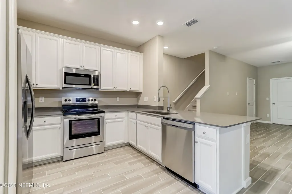 2607 Sandy Dune Drive Jacksonville FL 32233