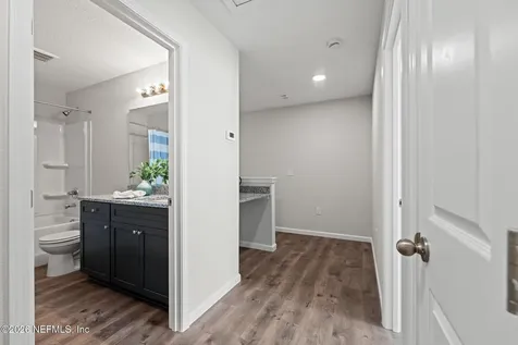 8338 Galveston Avenue Jacksonville FL 32211