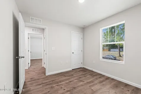 8338 Galveston Avenue Jacksonville FL 32211
