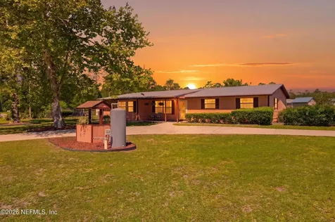 113 E Rellim Drive Palatka FL 32177