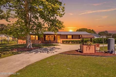 113 E Rellim Drive Palatka FL 32177