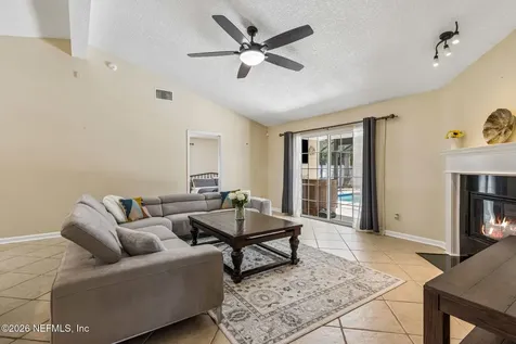 4584 Arrow Wind Lane Jacksonville FL 32258