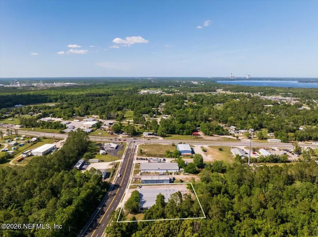 607 N Palm Avenue Palatka FL 32177