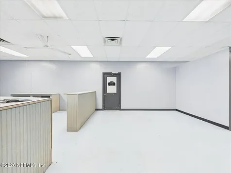 607 N Palm Avenue Palatka FL 32177
