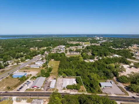 607 N Palm Avenue Palatka FL 32177
