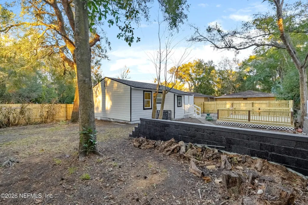 2892 Gilmore Street Jacksonville FL 32205