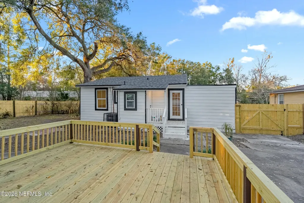 2892 Gilmore Street Jacksonville FL 32205