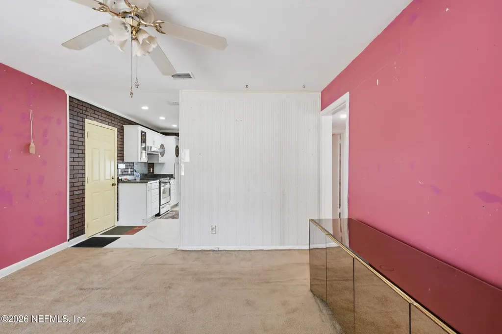 3021 Alonso Road Jacksonville FL 32216