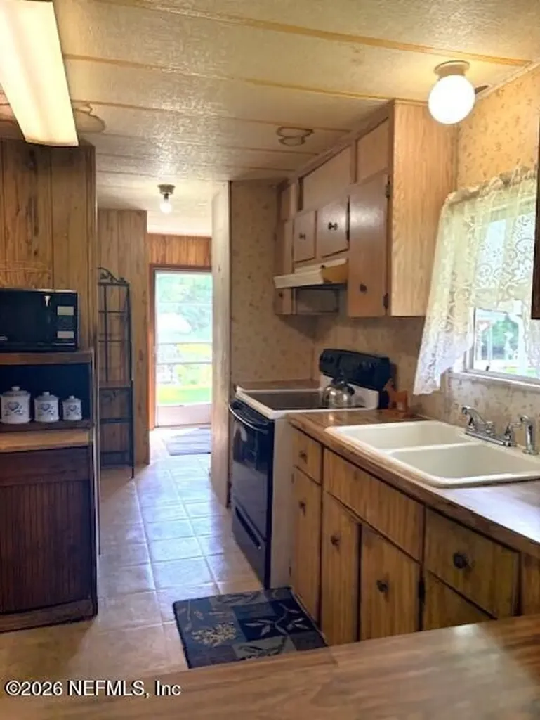 312 Tarpon Boulevard Palatka FL 32177