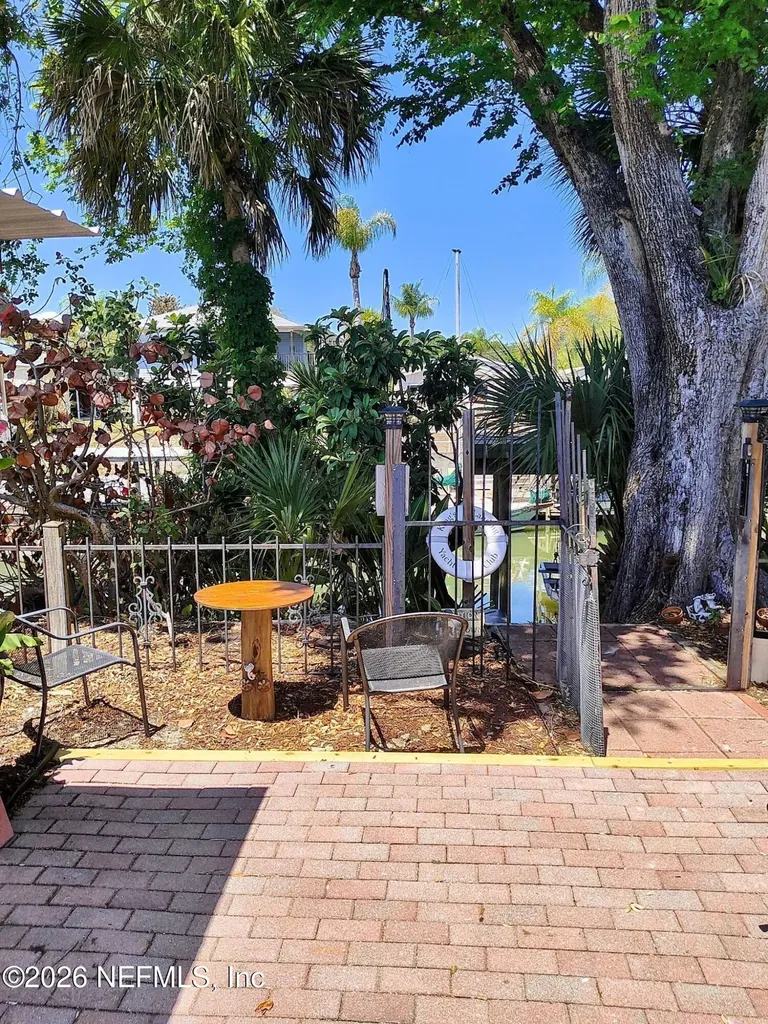 137 Lewis Street Edgewater FL 32141