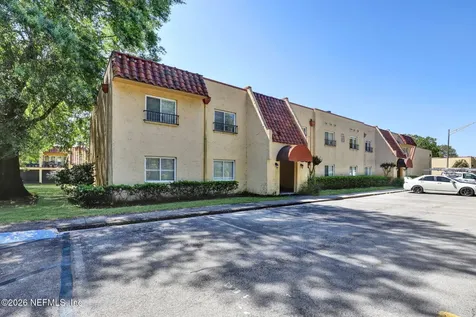 3918 La Mirada Drive Jacksonville FL 32217