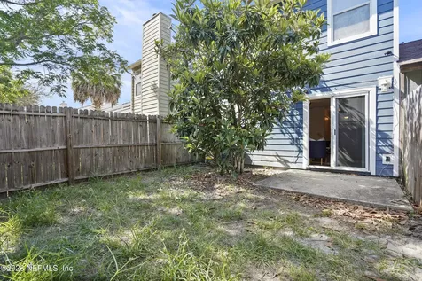 12054 Cobblewood Lane N Jacksonville FL 32225