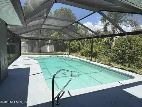 1291 Raleigh Court Tarpon Springs FL 34689