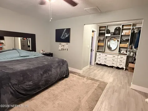 1291 Raleigh Court Tarpon Springs FL 34689