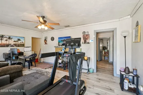 395 Duray Court Jacksonville FL 32208