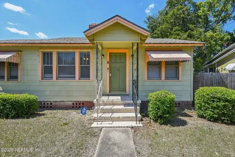 395 Duray Court Jacksonville FL 32208