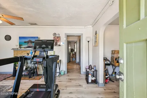 395 Duray Court Jacksonville FL 32208