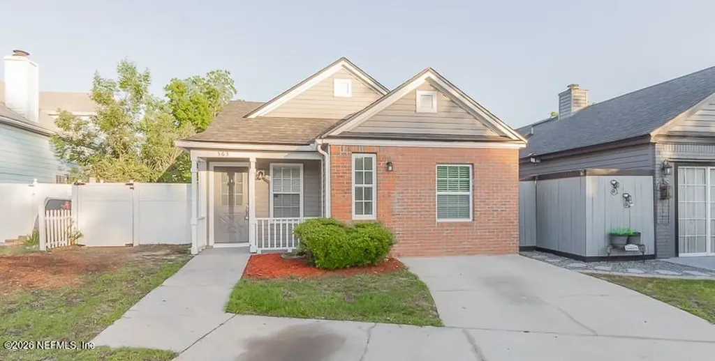 563 Staffordshire Drive E Jacksonville FL 32225