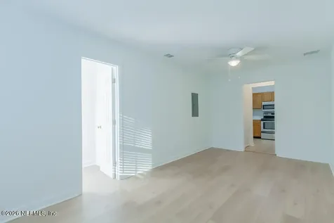 563 Staffordshire Drive E Jacksonville FL 32225