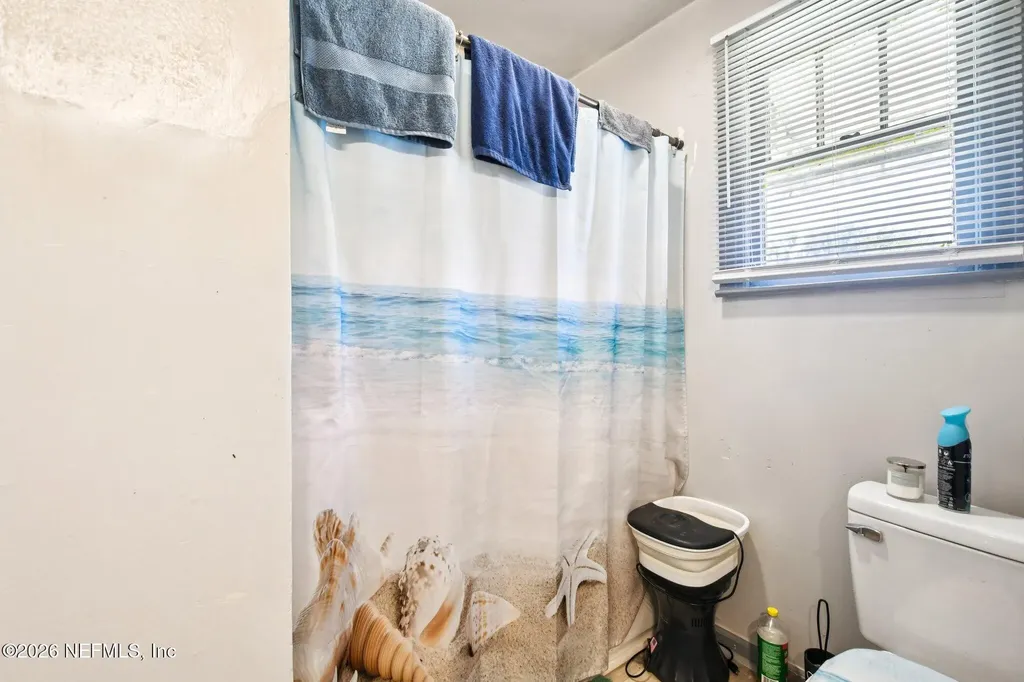 395 Duray Court Jacksonville FL 32208