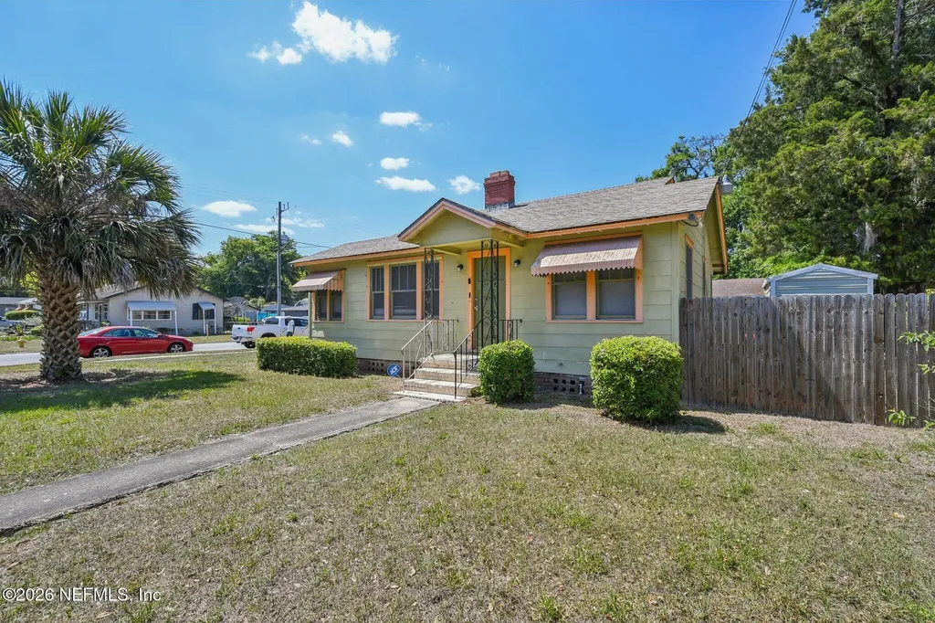 395 Duray Court Jacksonville FL 32208
