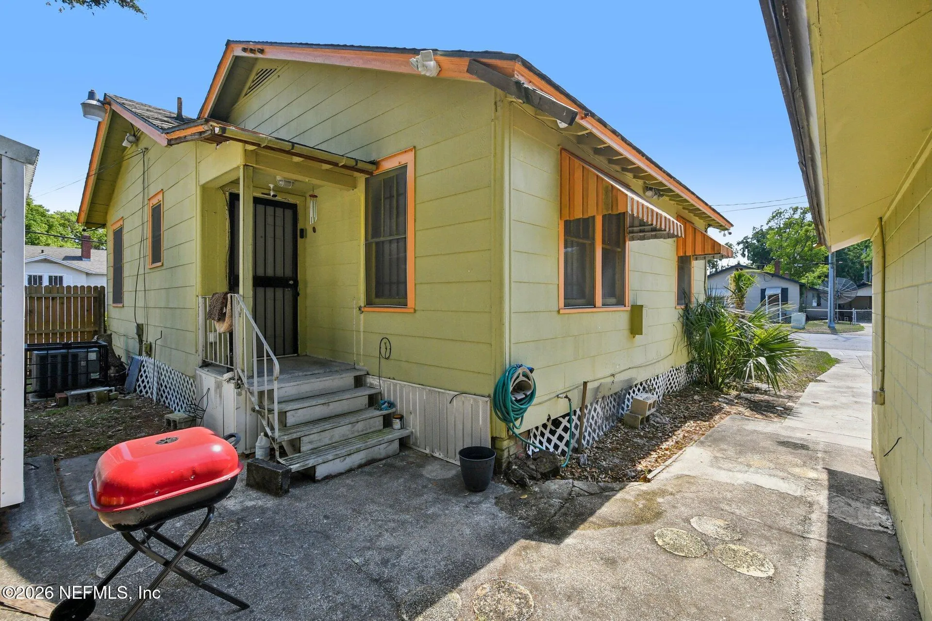 395 Duray Court Jacksonville FL 32208