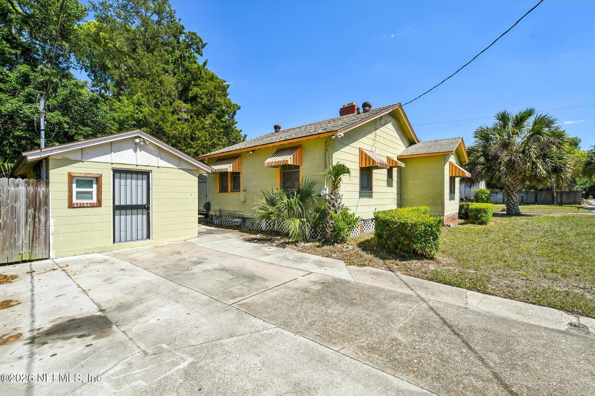 395 Duray Court Jacksonville FL 32208
