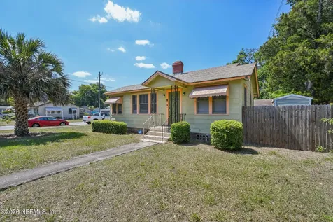 395 Duray Court Jacksonville FL 32208