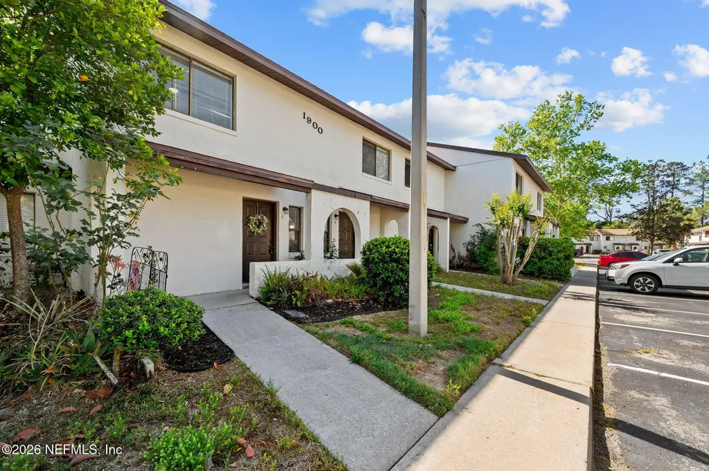 2635 SW 35th Place Gainesville FL 32608